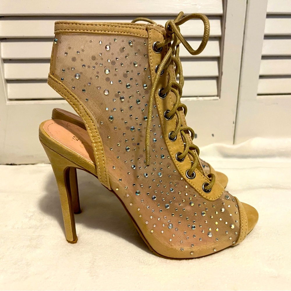 Cool Shoedazzle size 7 beige mesh rhinestone open toe booties NWOB